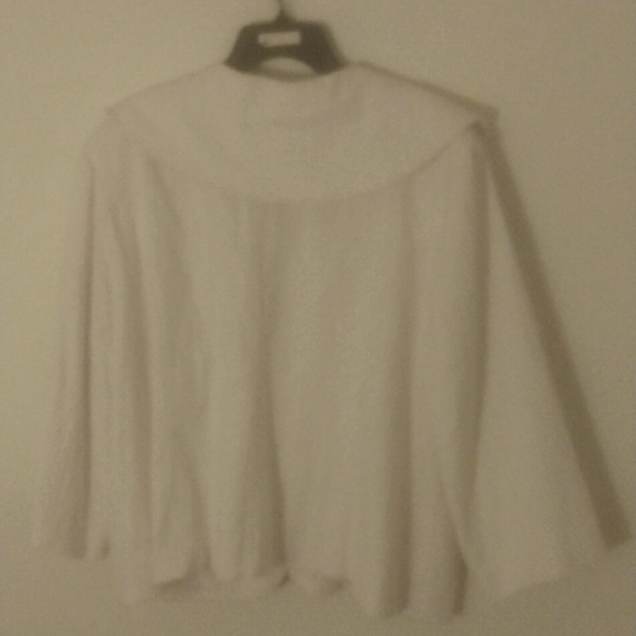 White jacket size 22W. Linen blend. Brownstone Studio. - Picture 2 of 6